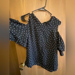 Off shoulder dress shirt